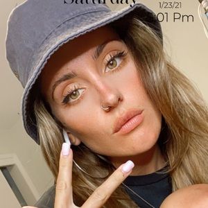 Meet your Posher, Kerry